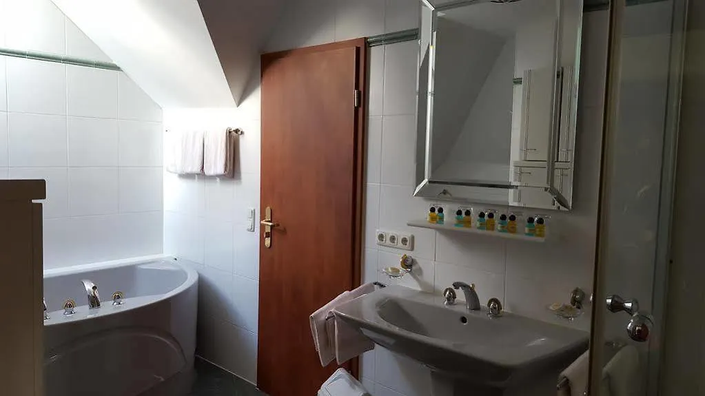 Der Tannenbaum Hotel Munich 3*,  Germany